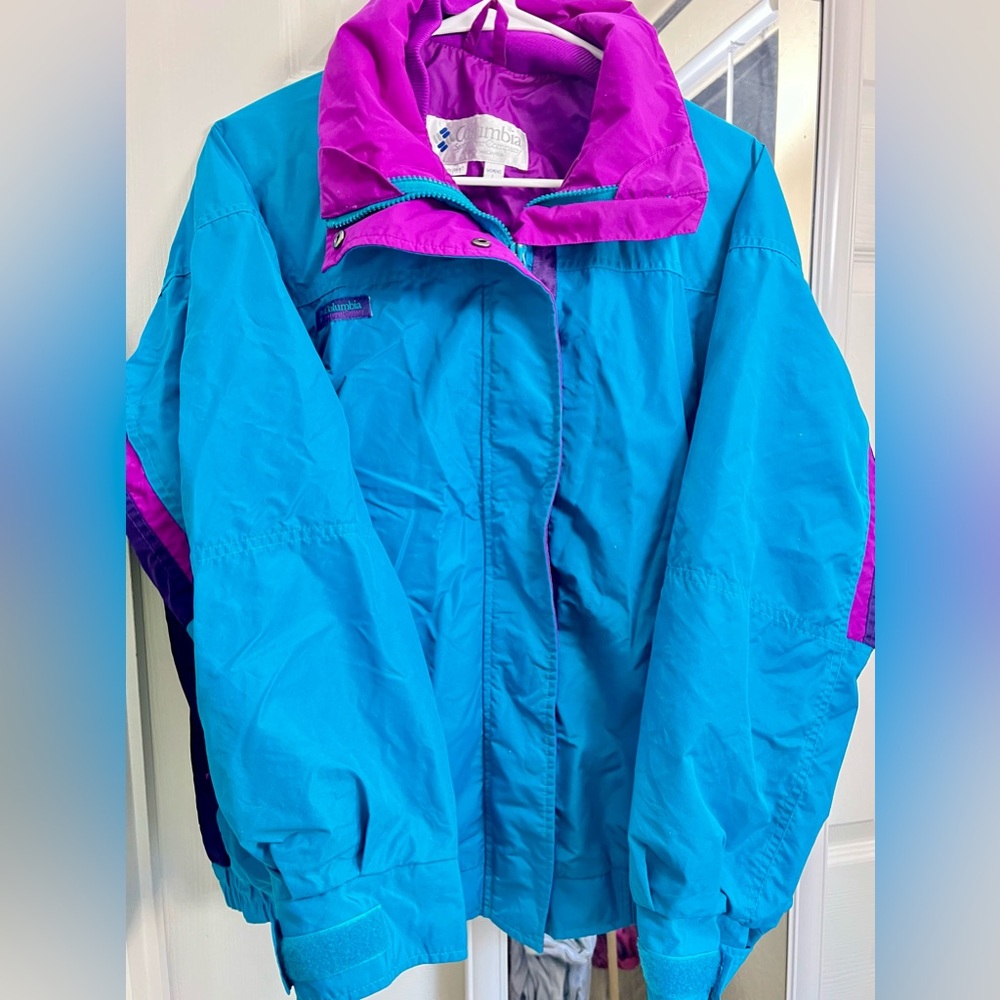 Vintage Columbia Teal and Magenta Outdoor Windbreaker Jacket